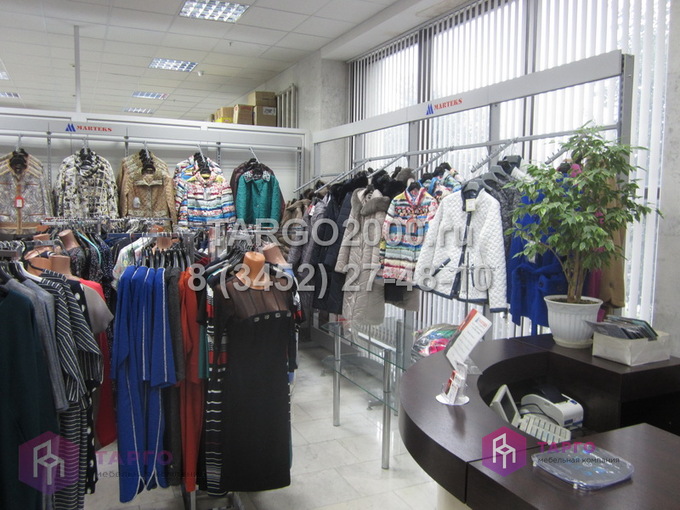 Система Вертикаль в магазин женской одежды.JPG